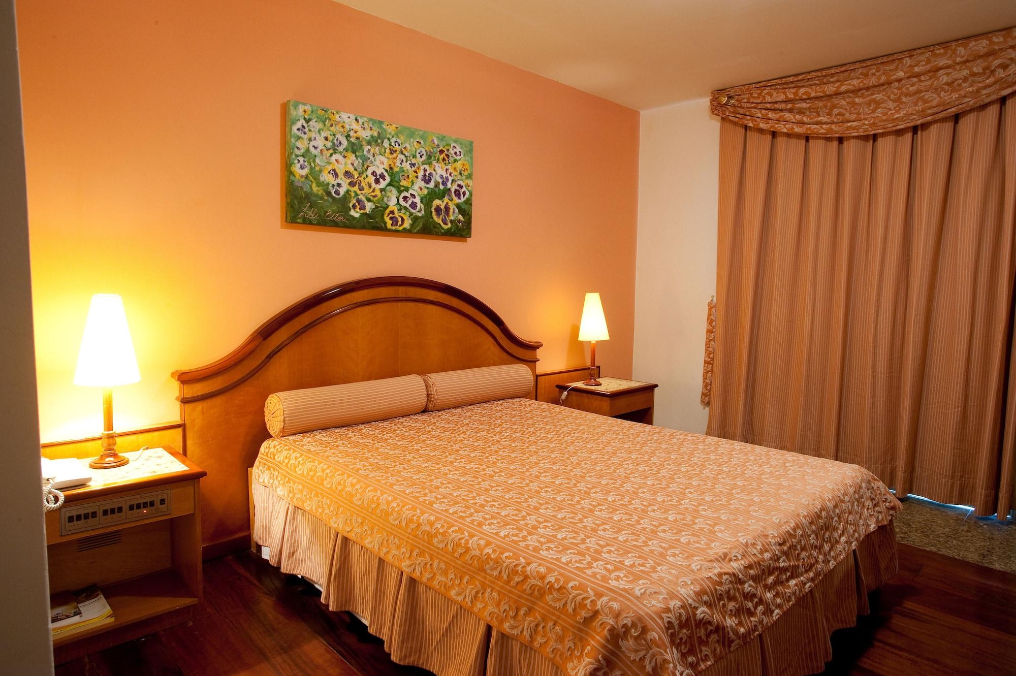 Colonial Plaza Hotel Pindamonhangaba Εξωτερικό φωτογραφία