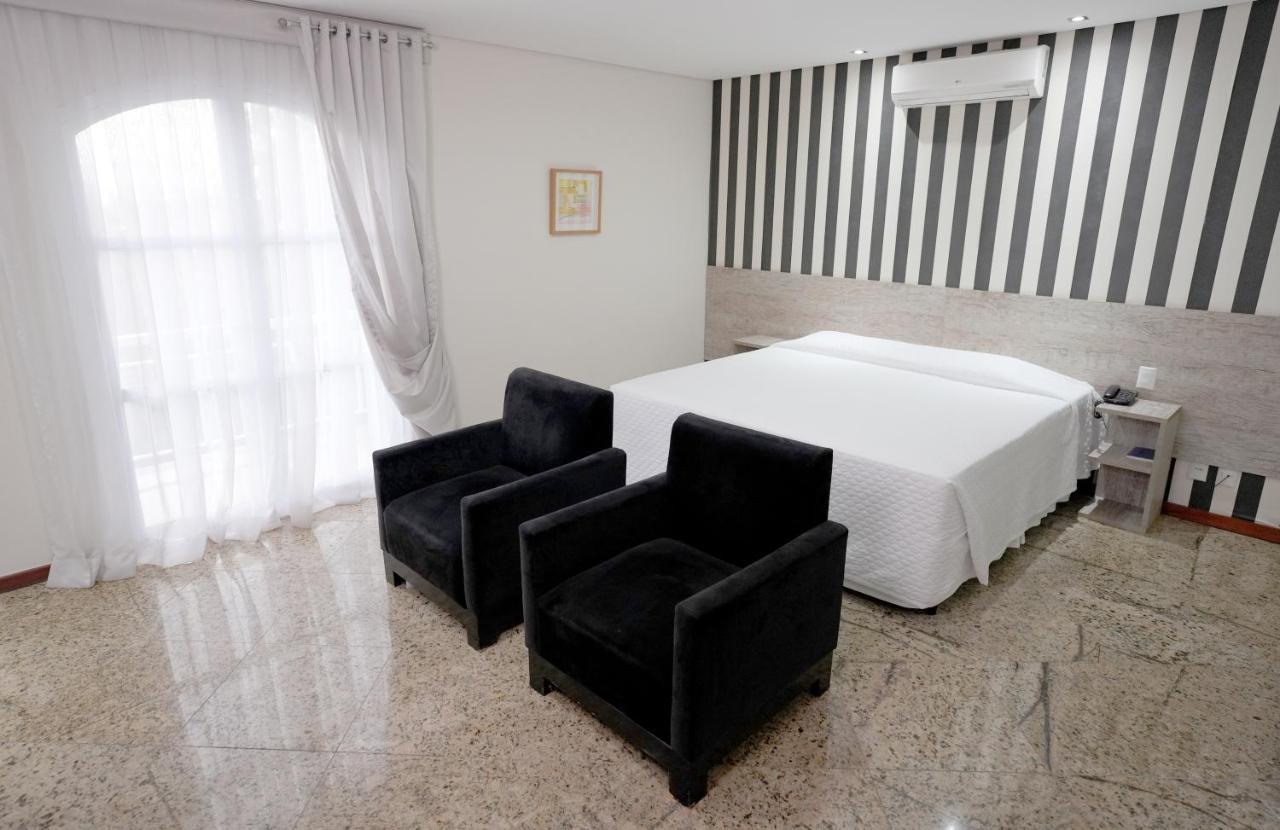 Colonial Plaza Hotel Pindamonhangaba Εξωτερικό φωτογραφία