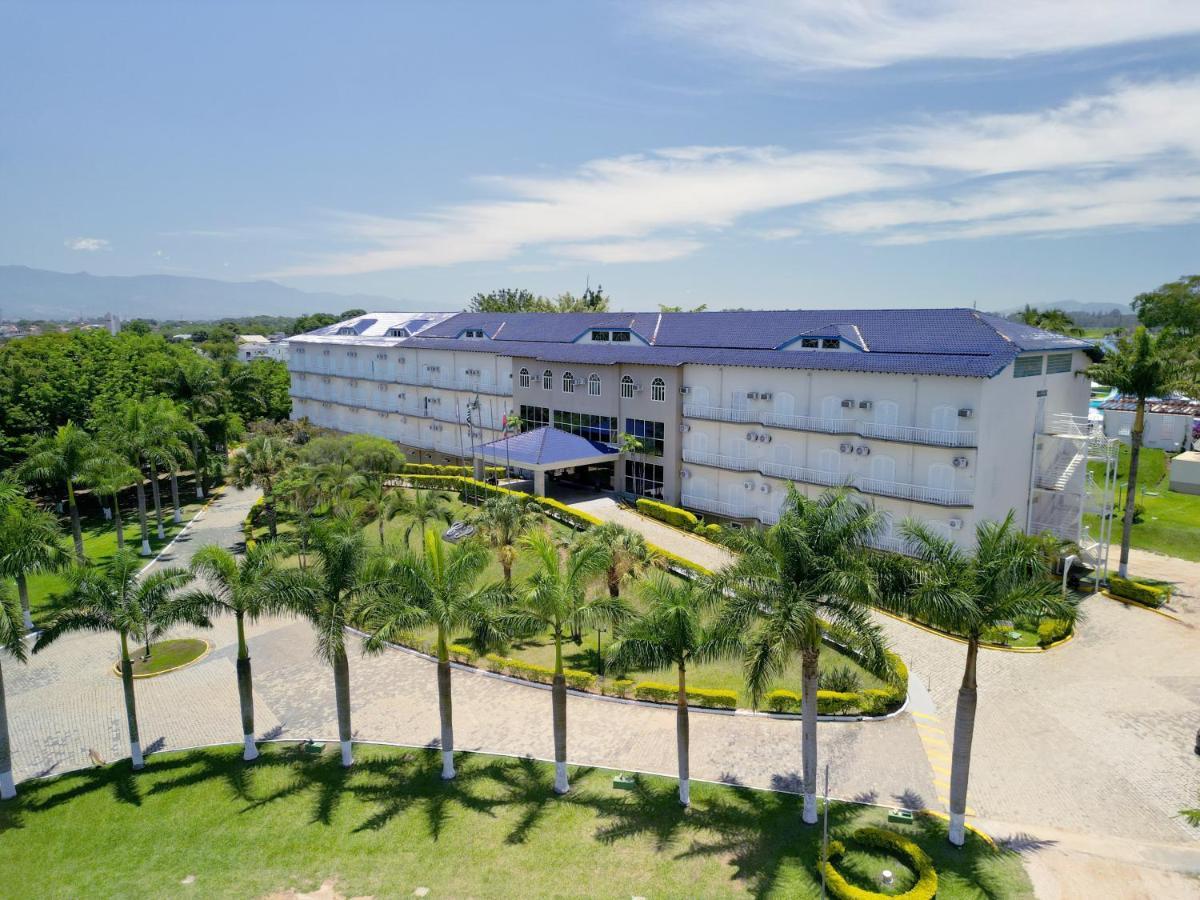 Colonial Plaza Hotel Pindamonhangaba Εξωτερικό φωτογραφία